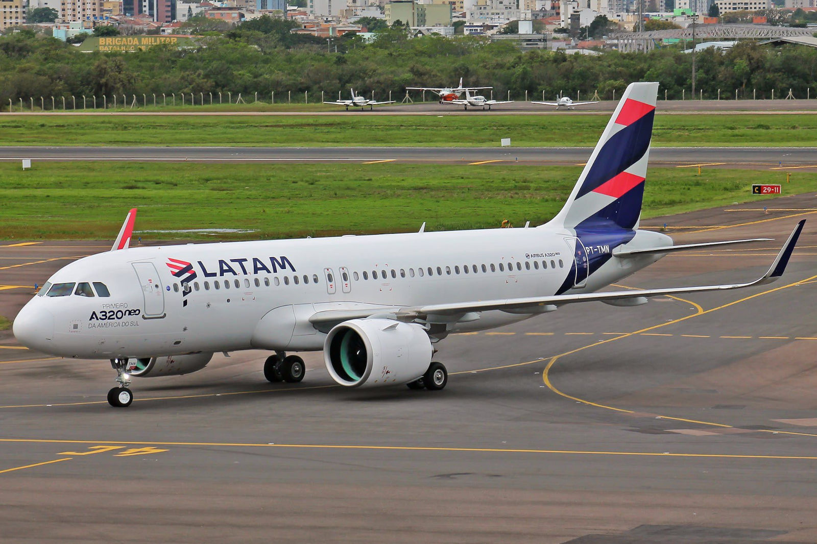 Airbus A320: o avião que revolucionou a aviação comercial